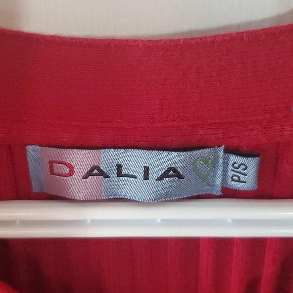 Dalia Red V-Neck Sweater - Picture 3 of 7